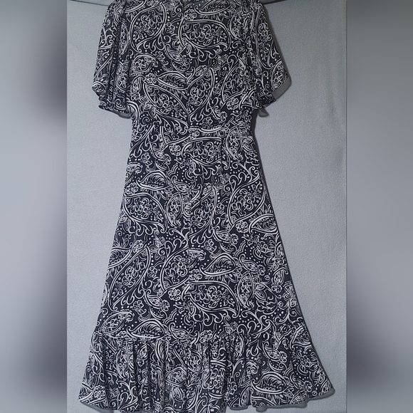 CALVIN KLEIN Women's Black Belted Hi Lo Paisley Surplice Neck Midi Dress -Size 6 - Picture 4 of 16